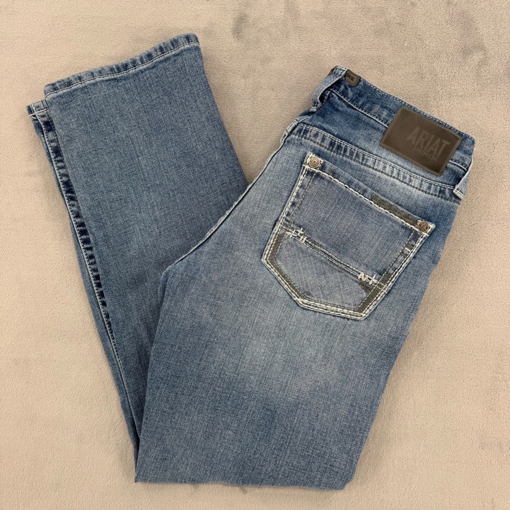 Ariat M2 Relaxed Boot Cut Jeans Mens 32x32 Shasta Light Wash Strech Western